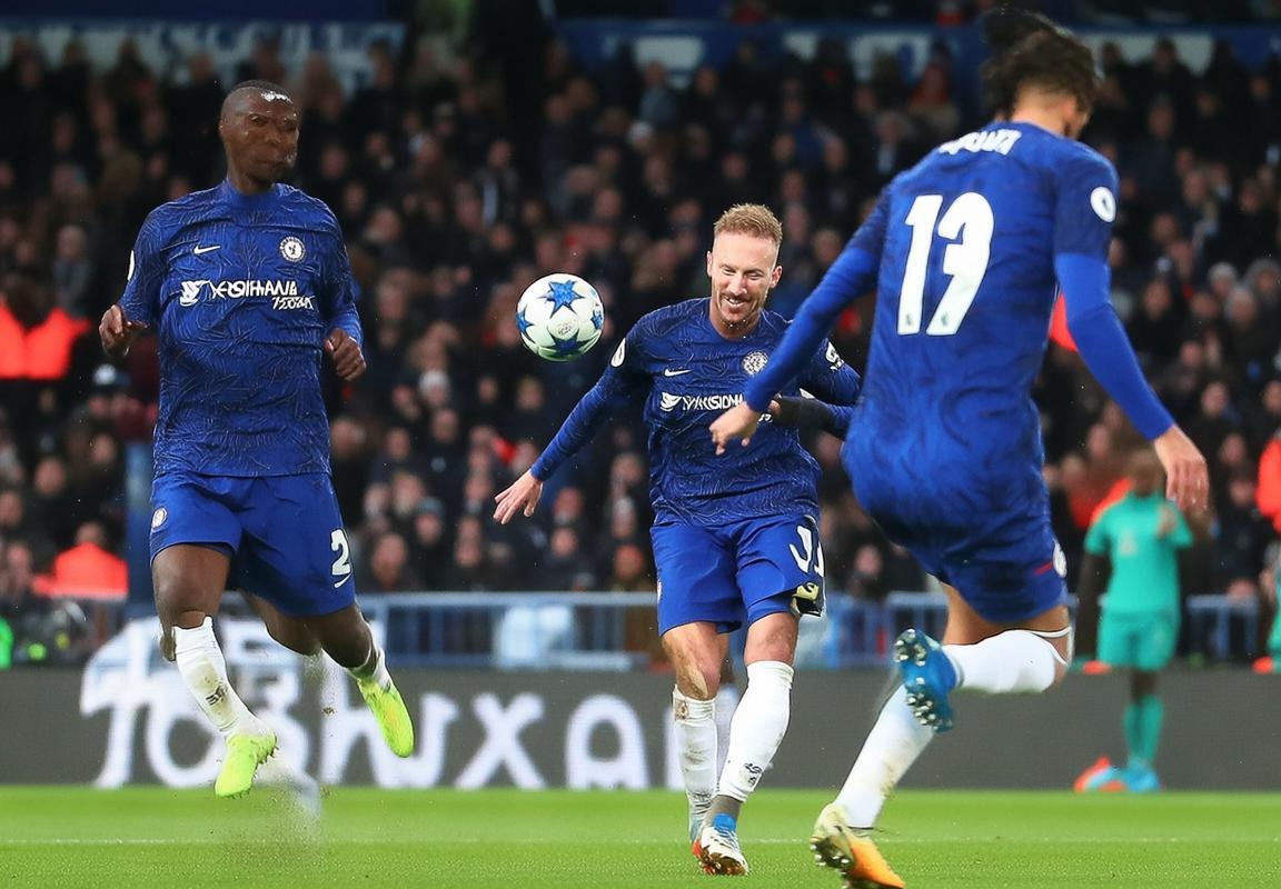 4月19日骑士对决劲敌展现篮球魅力与团队精神的精彩赛事(图1)